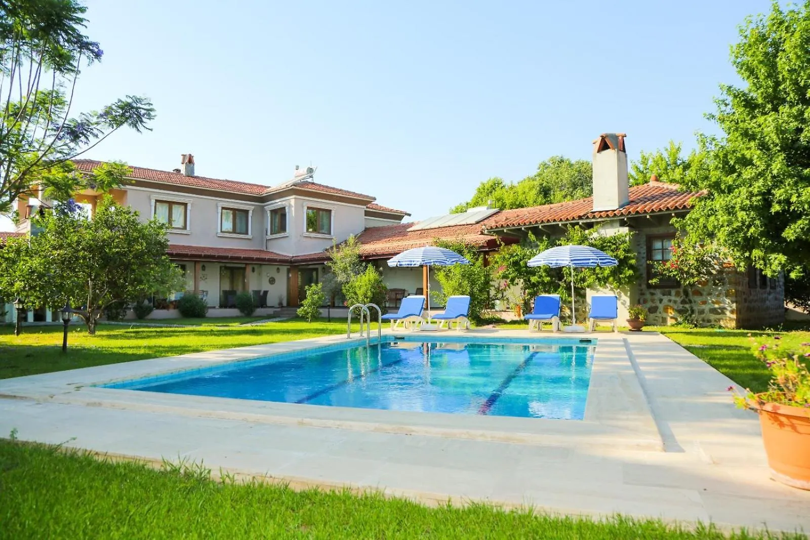 Villa Minta ダルヤン 0*,